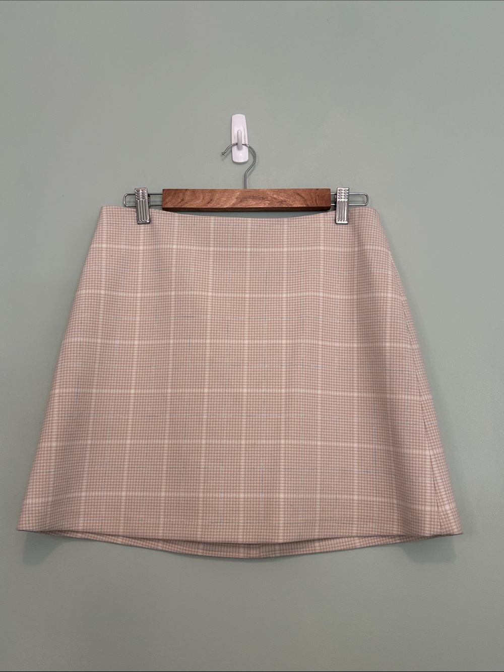 Wilfred Plaid Mini Skirt in Tan (Size 10)